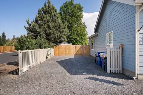 61270 Crescent Ct, Bend, OR 97702 photo 40