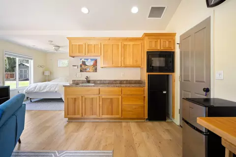 61270 Crescent Ct, Bend, OR 97702 photo 28