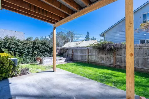 114 Cedar St, Central Point, OR 97502 photo 43