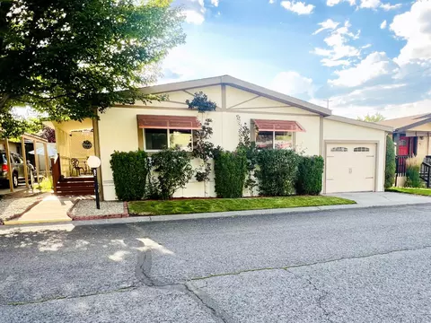 1001 SE 15th St #92, Bend, OR 97702