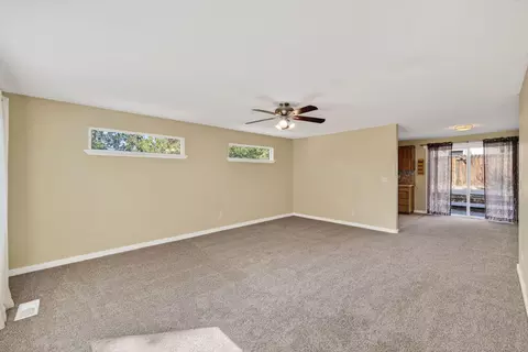 Living - 2739 NE Cordata Dr, Bend, OR 97701 photo 3 of 4