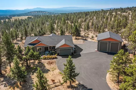 1668 SE Texas Cir, Prineville, OR 97754
