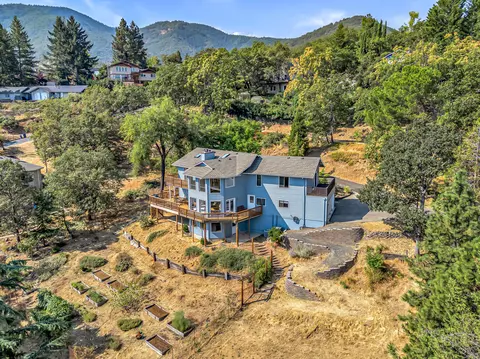 347 Wimer St, Ashland, OR 97520