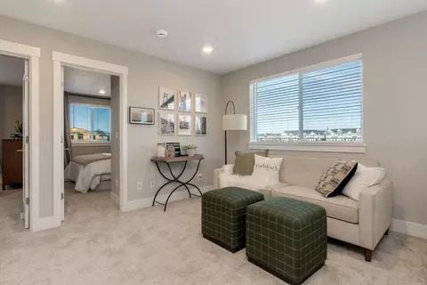 3954 NE Oakside Lp, Bend, OR 97701 photo 5