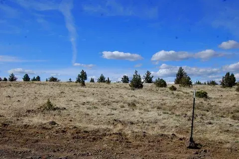 3200 Southeast Thomas Road, Prineville, OR 97754