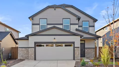 21624 SE Fuji Dr, Bend, OR 97702