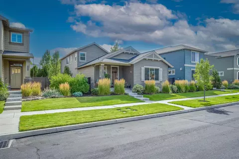 63138 Dakota Dr, Bend, OR 97701