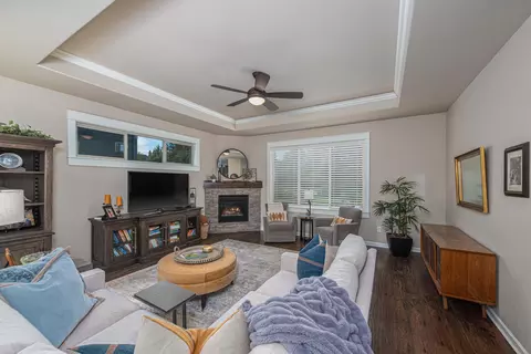 Living - 63138 Dakota Dr, Bend, OR 97701 photo 1 of 3