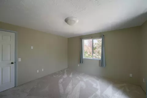 63640 High Standard Dr, Bend, OR 97701 photo 12