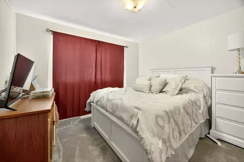 784 Meridian Rd, Eagle Point, OR 97524 photo 9