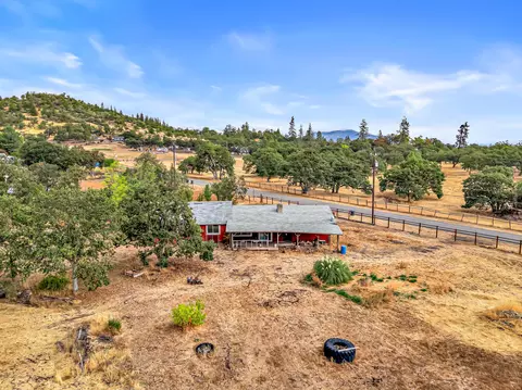 175 Wedgewood Dr, Eagle Point, OR 97524 photo 8