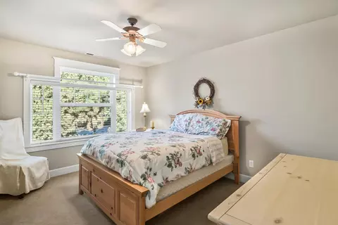 Bedroom - 2440 NW 2nd St, Bend, OR 97703 photo 3 of 3