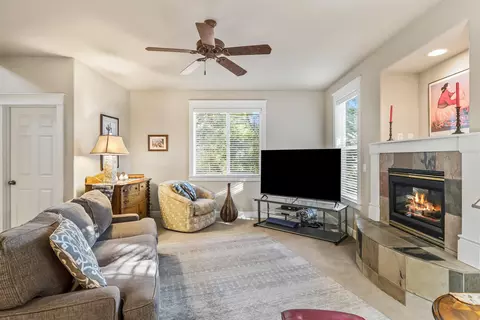 Living - 2440 NW 2nd St, Bend, OR 97703 photo 2 of 4