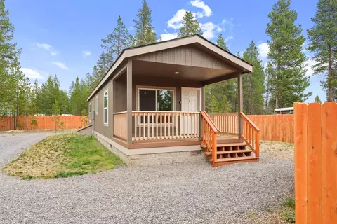 51460 Pengra St, La Pine, OR 97739