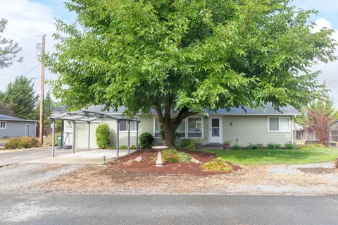 1336 Annabelle Ln, Grants Pass, OR 97527