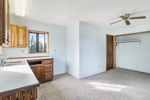 64499 Mcgrath Rd, Bend, OR 97701 photo 33