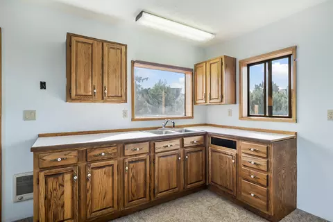 64499 Mcgrath Rd, Bend, OR 97701 photo 35