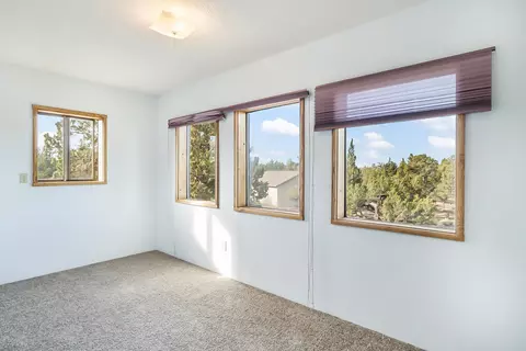 64499 Mcgrath Rd, Bend, OR 97701 photo 36