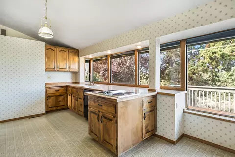 64499 Mcgrath Rd, Bend, OR 97701 photo 11