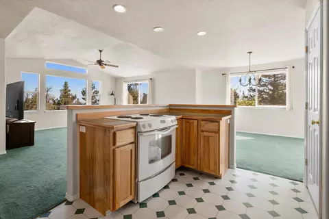 21085 Arid Ave, Bend, OR 97703 photo 12