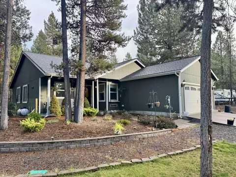 52748 Golden Astor Rd, La Pine, OR 97739