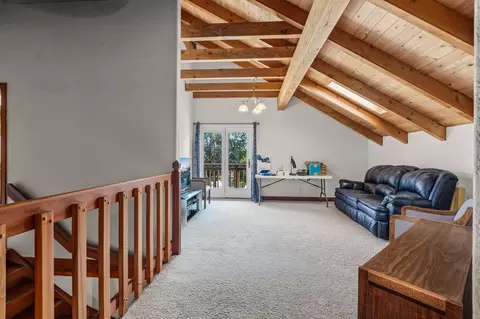 Entry Way - 61235 Ward Rd, Bend, OR 97702 photo 2 of 2