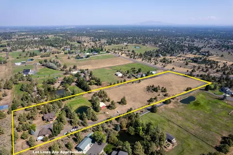 View/Area - 61235 Ward Rd, Bend, OR 97702 photo 6 of 8