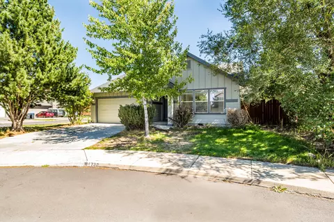 61730 Joan Ct, Bend, OR 97702