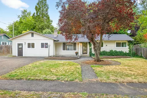 630 Beverly Way, Jacksonville, OR 97530