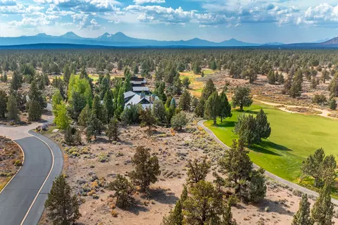 66350 Pronghorn Estates Dr #231, Bend, OR 97701
