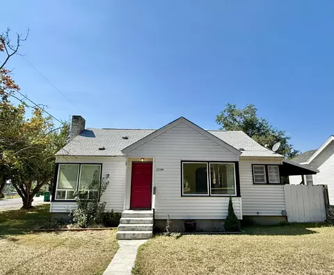 2544 Hope St, Klamath Falls, OR 97603