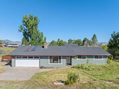 873 N West Hills Rd, Prineville, OR 97754