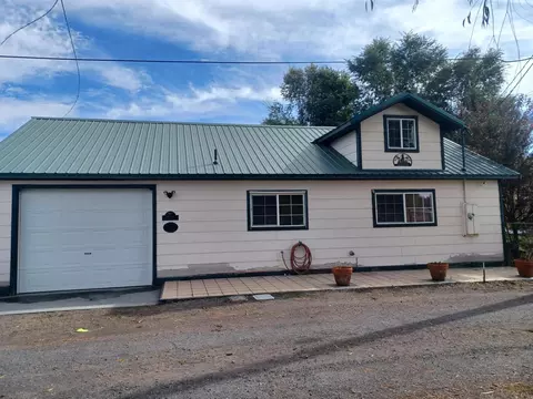 563 Fourth St #A, Tulelake, CA 96134 photo 1
