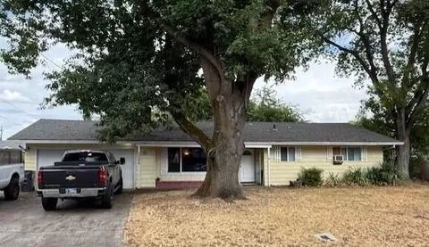 3086 Marilee St, Medford, OR 97501
