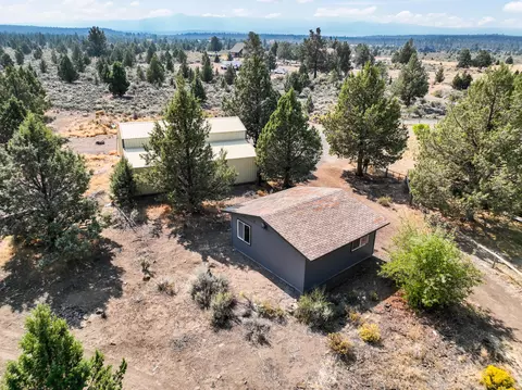 View/Area - 17845 Plainview Rd, Bend, OR 97703 photo 6 of 8
