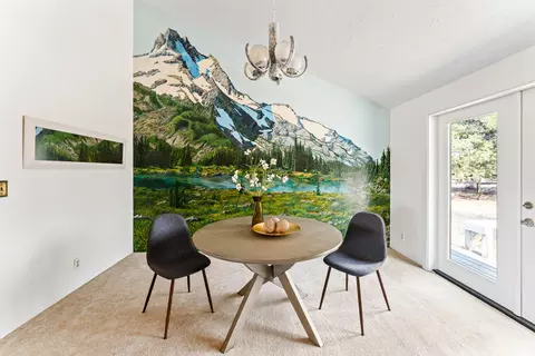 Dining - 17845 Plainview Rd, Bend, OR 97703 photo 1 of 1
