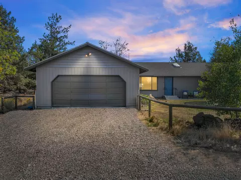 Exterior - 17845 Plainview Rd, Bend, OR 97703 photo 1 of 6