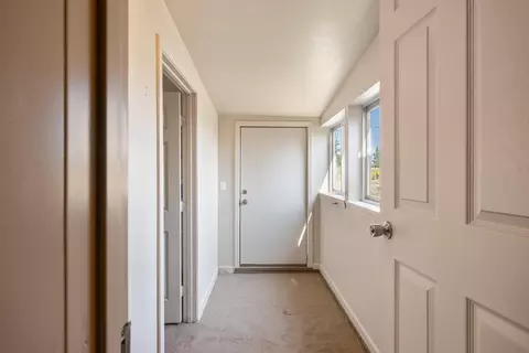 Entry Way - 66405 Cline Falls Rd, Bend, OR 97703 photo 1 of 2