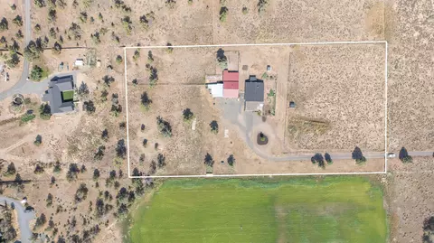 View/Area - 66405 Cline Falls Rd, Bend, OR 97703 photo 4 of 6