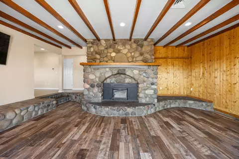 Living - 66405 Cline Falls Rd, Bend, OR 97703 photo 4 of 5