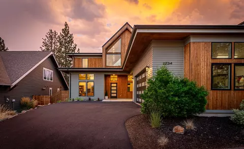 2234 NW Reserve Camp Ct, Bend, OR 97703