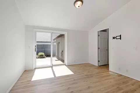 498 N Wheeler Loop, Sisters, OR 97759 photo 12