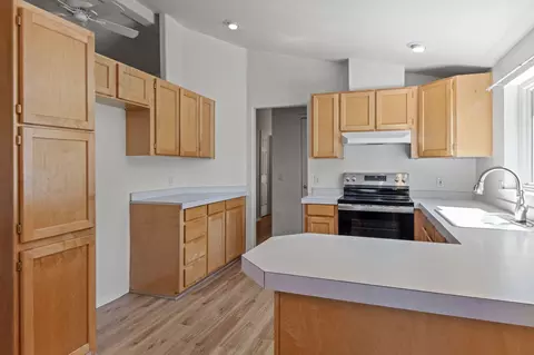 498 N Wheeler Loop, Sisters, OR 97759 photo 9