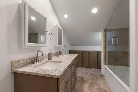 133 S Main St, Phoenix, OR 97535 photo 20