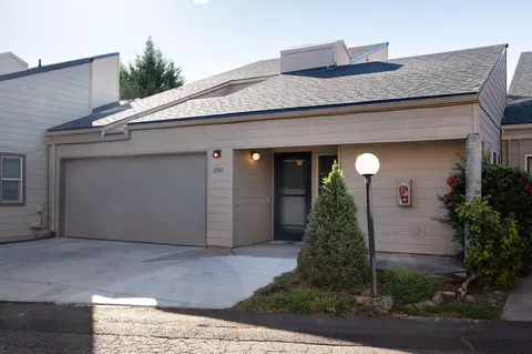 1947 NE Otelah Pl, Bend, OR 97701