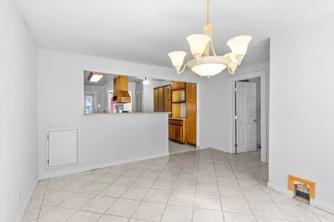 Dining - 238 Gilbert Ave, Glendale, OR 97442 photo 1 of 1