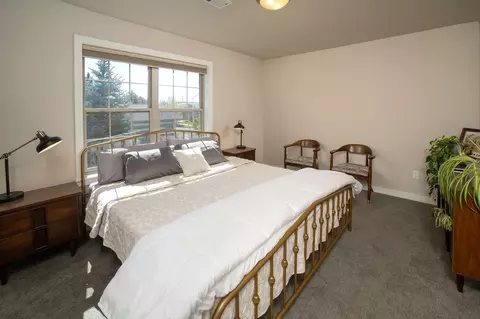 Bedroom - 63182 Iner Loop, Bend, OR 97701 photo 3 of 3
