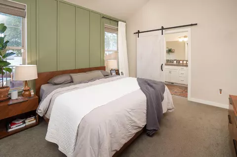 Bedroom - 63182 Iner Loop, Bend, OR 97701 photo 1 of 3