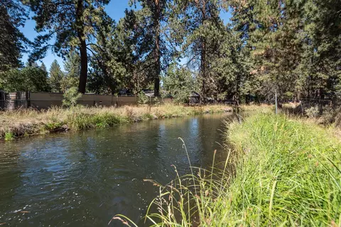 60451 Umatilla Cir, Bend, OR 97702 photo 8