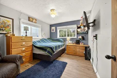 Bedroom - 342 Hazel St, Central Point, OR 97502 photo 1 of 3